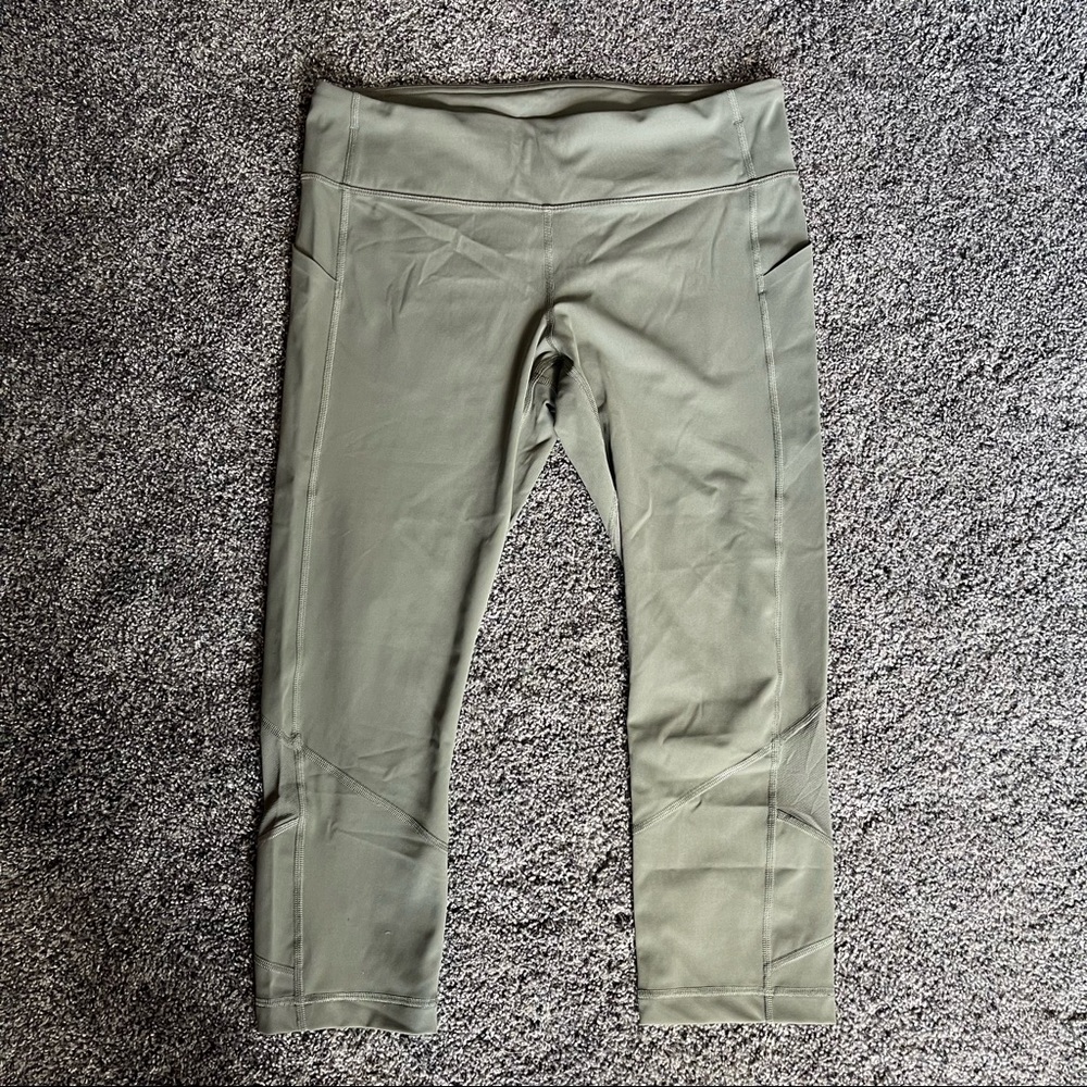 Lululemon Capri Leggings